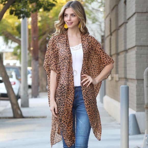 Boutique Accessories - Leopard Print Kimono Women
